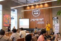 PLN melakukan sosialisasi Connext Powered by PLN tahun 2024 kepada puluhan startup yang berasal dari Jawa Barat di Bandung (3/5). Melalui kegiatan ini, PLN berupaya menjaring startup-startup terbaik untuk mengikuti program tersebut dan bersama-sama membangun ekosistem serta jejaring di bidang energi dan beyond kWh.