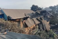 Foto : Situasi pascaerupsi gunungapi Lewotobi Laki-laki di Kabupaten Flores Timur, Provinsi Nusa Tenggara Timur, pada Minggu dini hari (3/11). (BPBD Kabupaten Flores Timur)