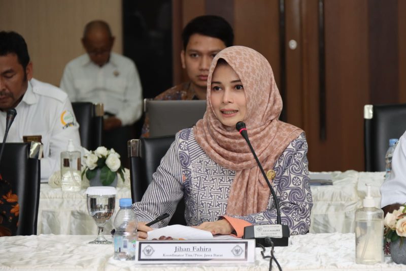 Koordinator Tim Kunker Komite IV DPD RI ke BPK RI Provinsi Jabar, Jihan Fahira / foto ist