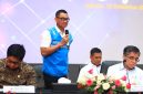 Direktur Utama PLN, Darmawan Prasodjo (kedua dari kiri) menjabarkan bahwa sebanyak 81,4 juta pelanggan rumah tangga atau 97 persen dari total 84 juta pelanggan rumah tangga dengan daya listrik 2.200 VA ke bawah akan memperoleh diskon tarif listrik sebesar 50 persen.