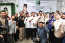 Wakil Menteri Desa dan Pembanguan Daerah Tertinggal Ahmad Riza Patria berdialog dengan Pengurus dan Anggota Majelis Daerah Korps Alumni Himpunan Mahasiswa Islam (MD KAHMI) Sukabumi di Cisaat, Sukabumi, Selasa (24/12/2024).
Foto: Wening/Kemendes PDT