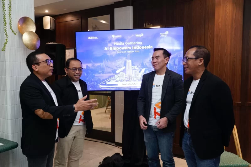 VP Corporate Communication Telkom Andri Herawan Sasoko, CEO BigBox AI Agus Laksono, Direktur Digital Business Telkom Muhamad Fajrin Rasyid, dan EVP Digital Business & Technology Komang Budi. (Dok. PT Telkom)