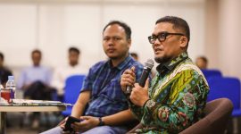 Suasana booth PLN pada IIMS 2025 di JIEXPO, Jakarta.