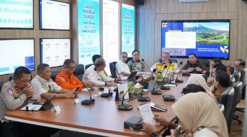 Kolaborasi Kesiapan Sambut Libur Lebaran 1446H/2025, Komisi V DPR RI Lakukan Kunjungan Kerja ke Jalan Tol Jakarta-Cikampek