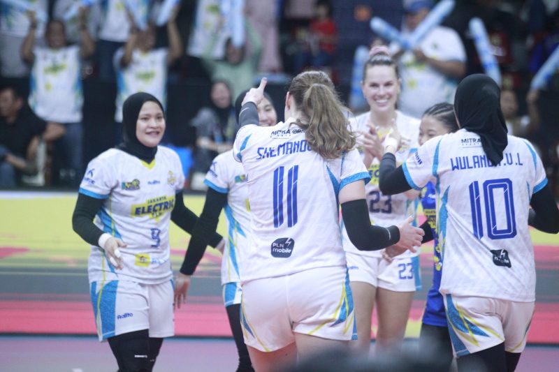 Tim putri Jakarta Electric PLN ( foto Ist )