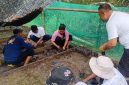 Kelompok Tani Hutan (KTH) Wana Lestari praktek merawat  bibit mangrove didampingi Instruktur Program dengan demikian diharapkan KTH Wana Lestari memiliki pemahaman dan kemampuan dalam memelihara rumah bibit dan merawat Mangrove dan dapat meningkatkan keberhasilan program pemberdayaan kawasan ekowisata Mangrove di Desa Bunton.