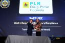 PLN EPI meraih Penghargaan Sapphire 2 Tahun berturut- turut dengan predikat Best Enterprise in Regulatory Compliance kategori Trade (Wholesale & Retail) Prosper C yang diberikan langsung kepada Manager Regulasi, Litigasi & Perijinan PLN EPI, Redy Iman Tenar.