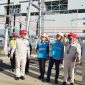 General Manager PLN Unit Induk Pembangunan Sumatera Bagian Selatan (UIP Sumbagsel), Zaky Adikta (ketiga dari kanan) saat meninjau persiapan energize SUTET 275 kV PLTU Sumsel 1 - Betung, di PLTU Sumsel 1, Kabupaten Muara Enim pada Kamis (15/5).