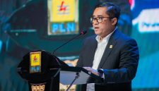 Direktur Perencanaan Korporat dan Pengembangan Bisnis PLN, Hartanto Wibowo saat membuka acara PLN Startup Day 2025, di Kantor Pusat PLN, Jakarta, Rabu (21/5). Dalam sambutannya, Hartanto menyampaikan bahwa sejak 2023, PLN telah membangun ekosistem startup yang konkret dan terstruktur.
