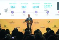Dalam acara Human Capital Summit 2025 di Jakarta International Convention Center (JICC) pada Selasa (3/6), Menteri Energi dan Sumber Daya Mineral (ESDM) Bahlil Lahadalia menyampaikan bahwa Ketenagalistrikan, Energi Baru Terbarukan, dan Konservasi Energi (KEBTKE) menjadi sektor ESDM paling dominan dalam menciptakan jenis pekerjaan hingga 2030 mendatang.
