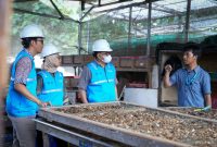 Memperingati Hari Lingkungan Hidup Sedunia, PT PLN Energi Primer Indonesia (EPI) menegaskan kembali komitmennya dalam menjaga keberlanjutan lingkungan melalui program pengelolaan sampah yang berkelanjutan bersama Waste For Change