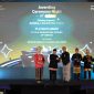 Manager Business Support PLN Nusantara Power UP Gresik Satriyo Bekti Wibowo (ketiga dari kiri) menerima penghargaan Platinum Kategori Gender Equality & Social Inclusion dalam ajang ISRA 2025 pada Kamis (10/7) di Yogyakarta.