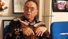 R. Haidar Alwi, pendiri Haidar Alwi Care dan Haidar Alwi Institute ( foto Istimewa )