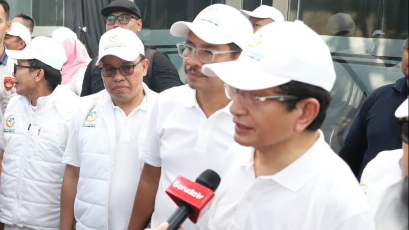 Menteri Agama Nasaruddin Umar Merespon Pertanyaan Terkait Peralihan Pelayanan Haji dari Kemenag di Jakarta, Minggu (24/8/2025).