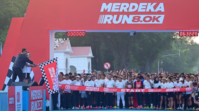 Flag Off Merdeka Run 8.0K dan 4.5K dalam rangkaian Peringatan Hari Ulang Tahun (HUT) ke-80 Kemerdekaan Republik Indonesia di Depan Istana Merdeka, Jakarta, pada Minggu, 25 Agustus 2025 ( foto Ist )