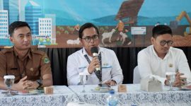 PT PLN Energi Primer Indonesia (PLN EPI) terus memperkuat peran sosial dan lingkungannya di daerah melalui pelatihan budidaya Domba Garut bagi peternak di Kabupaten Tasikmalaya.