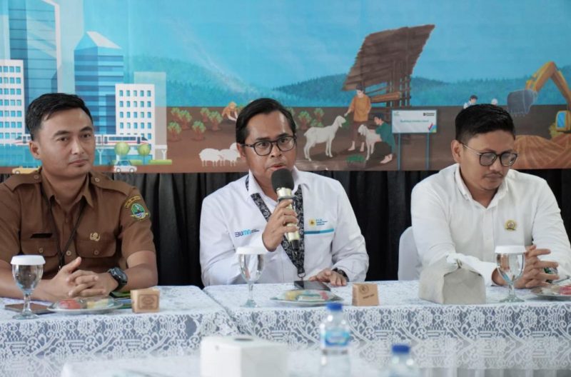 PT PLN Energi Primer Indonesia (PLN EPI) terus memperkuat peran sosial dan lingkungannya di daerah melalui pelatihan budidaya Domba Garut bagi peternak di Kabupaten Tasikmalaya.