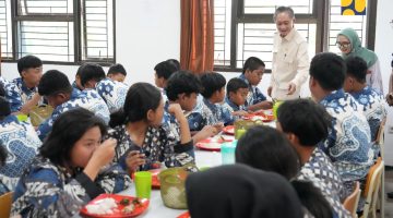 Menteri Dody Tinjau Sekolah Rakyat Politeknik Kota Malang, Semua Fasilitas Bermanfaat Bagi 100 Siswa