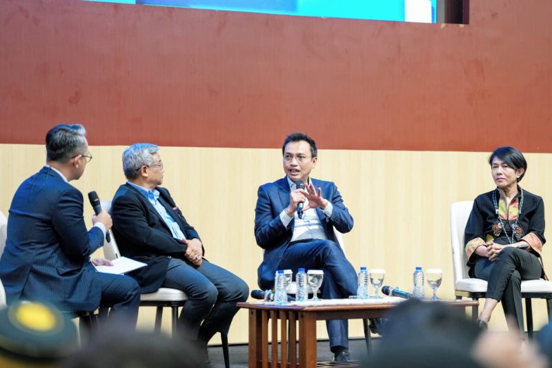 Direktur Utama PLN EPI Rakhmad Dewanto mengatakan bahwa saat ini PLN EPI mengelola hampir 100 juta ton batu bara, sekitar 1.400 juta kaki kubik gas dan gas alam cair (Liquefied Natural Gas) per hari, 4 juta kiloliter BBM, serta mengembangkan bioenergy berbasis biomassa dengan target 3 juta ton biomassa. Upaya ini dilakukan untuk memastikan rantai pasok energi untuk kelistrikan berjalan efisien di tengah pertumbuhan ekonomi dan kenaikan populasi.