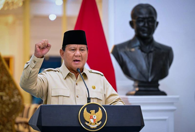 Presiden Republik Indonesia Prabowo Subianto menyampaikan ucapan selamat dan pesan penuh semangat kepada seluruh generasi muda Indonesia dalam rangka memperingati Hari Sumpah Pemuda ke-97 Tahun 2025, di Istana Merdeka, Jakarta, pada Selasa, 28 Oktober 2025. (Foto: BPMI Setpres)