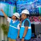 Para petugas PLN Unit Induk Wilayah Nusa Tenggara Barat saat memonitor kondisi kelistrikan gelaran MotoGP di Sirkuit Mandalika, Lombok Tengah, NTB pada Minggu (5/10).