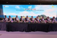 Seremoni penandatanganan Letter of Transmittal oleh para Kepala Delegasi negara anggota HAPUA, sebagai penanda resmi disepakatinya hasil The 41st HAPUA Council Meeting di Labuan Bajo, Kabupaten Manggarai Barat, Nusa Tenggara Timur.