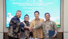 PT PLN Energi Primer Indonesia (PLN EPI) menandatangani Memorandum of Understanding (MoU) dengan PT Biomassa Energi Group (BEG) dan G7 Group SP.Z.O.O asal Polandia untuk memperkuat rantai pasok dan ekspor biomassa Indonesia ke pasar global, khususnya Asia dan Eropa.