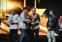 Direktur Utama PLN Nusantara Power Ruly Firmansyah saat menerima penghargaan Subroto Award 2025. PLN NP konsisten meraih penghargaan ini setiap tahunnya. Di tahun 2025, PLN NP menggaet 5 penghargaan dsri berbagai kategori.