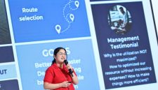 Keterangan Foto 1: CEO Orionex Solusi Digital, Bellatrix, saat melakukan presentasi di babak Final Pitch Pertamuda Seed and Scale 2025 yang diselenggarakan di Yogyakarta, pada Selasa (28/10).