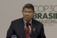 Utusan Khusus Presiden Republik Indonesia untuk Iklim dan Energi, Hashim Djojohadikusumo dalam sesi Leaders Summit pada Conference of the Parties ke-30 (COP30) di Belém, Brasil, Kamis (6/11). Pemerintah Indonesia menegaskan komitmennya untuk memimpin upaya global dalam memitigasi perubahan iklim dan percepatan transisi menuju Net Zero Emissions pada 2060 atau lebih cepat. Foto: Official UN Web TV