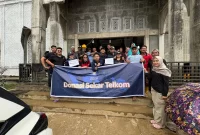 Penyaluran dukungan kemanusiaan dan bantuan logistik untuk para pengungsi dari TelkomGroup.

