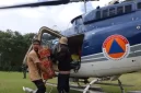 Proses distribusi bantuan logistik ke Desa Kuala II, Kecamatan Bintang, Kabupaten Aceh Tengah, Provinsi Aceh pada Selasa (2/12). Kondisi cuaca cukup menjadi tantangan dalam disribusi logistik ini. Namun, tim gabungan tetap berupaya semaksimal mungkin untuk menjangkau lokasi yang menjadi titik pendaratan. / foto ist