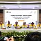 Suasana pembukaan Posko Nasional Sektor ESDM pada Senin, (15/12) di Gedung BPH Migas, Jakarta. Pembukaan posko ini dihadiri oleh Sekretaris Jenderal Kementerian ESDM, Ahmad Erani Yustika (keempat dari kiri), Kepala BPH Migas, Wahyudi Anas (ketiga dari kiri), Ketua Posko Nasional Sektor ESDM Nataru 2025/2026, Erika Retnowati (keempat dari kanan), Direktur Pembinaan Program Ketenagalistrikan Kementerian ESDM, Wanhar (kedua dari kanan), Direktur Retail dan Niaga PLN, Adi Priyanto (kanan), Sekretaris Direktorat Jenderal Migas Kementerian ESDM, Muhammad Rizwi Jilanisaf Hisjam (ketiga dari kanan), Kepala Pusat Vulkanologi dan Mitigasi Bencana Geologi (PVMBG), Hadi Wijaya (kedua dari kiri), dan Direktur Logistik dan Insfrastruktur Pertamina, Jaffe Arizon Suardin (kiri).