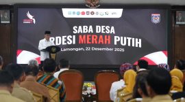 Menteri Desa dan Pembangunan Daerah Tertinggal Mendes PDT Yandri Susanto menghadiri Saba Desa sekaligus pelantikan Asosiasi Pemerintah Desa Seluruh Indonesia (APDESI) Merah Putih Provinsi Jawa Timur di Pendopo Lokatantra Kabupaten Lamongan, Senin (22/12/2025).