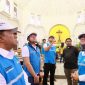 Direktur Utama PLN, Darmawan Prasodjo (tengah) bersama Kepala Gereja Katedral Santa Perawan Maria Ratu Rosario Suci Semarang, Romo Yosafat Dhani Puspantoro Pr (kedua dari kanan), Direktur Distribusi PLN, Arsyadany G. Akmalaputri (kanan), Direktur Legal dan Manajemen Human Capital PLN, Yusuf Didi Setiarto (kiri), dan General Manager PLN UID Jateng & DIY, Bramantyo Anggun Pambudi (kedua dari kiri) saat meninjau langsung kelistrikan di Gereja Katedral Santa Perawan Maria Ratu Rosario Suci Semarang untuk memastikan ibadah Natal berjalan dengan khidmat tanpa gangguan.