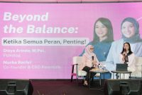 Pada sesi Talkshow , PLN EPI  menghadirkan Nucha Bachri CEO dan Co-Founder Parentalk.id serta Olphi Disya Arinda, M.Psi mengulas pengelolaan peran ibu dan profesional dari perspektif psikologis dan praktik keseharian.