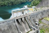 Tampak Pembangkit Listrik Tenaga Air (PLTA) Sipansihaporas berkapasitas 50 megawatt (MW) yang berlokasi di Desa Husor, Desa Sibuluan, dan Desa Sihaporas, Kabupaten Tapanuli Tengah. Pembangkit hijau ini memanfaatkan potensi air di kawasan pegunungan dan menjadi salah satu penopang sistem kelistrikan Sumatera Utara.