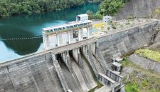 Tampak Pembangkit Listrik Tenaga Air (PLTA) Sipansihaporas berkapasitas 50 megawatt (MW) yang berlokasi di Desa Husor, Desa Sibuluan, dan Desa Sihaporas, Kabupaten Tapanuli Tengah. Pembangkit hijau ini memanfaatkan potensi air di kawasan pegunungan dan menjadi salah satu penopang sistem kelistrikan Sumatera Utara.