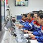 Suasana Control Room area Kilang Pertamina International Unit VI Balongan, Sukareja, Indramayu, Jawa Barat.