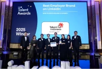 TelkomGroup kembali menorehkan prestasi di LinkedIn Talent Awards 2025 dengan meraih dua penghargaan sekaligus. PT Telkom Indonesia (Persero) Tbk berhasil mempertahankan gelar Best Employer Brand on LinkedIn untuk kedua kalinya, sementara Telkomsel meraih penghargaan Learning Champion. Pencapaian ini menegaskan komitmen TelkomGroup dalam membangun employer branding yang kuat serta menghadirkan budaya belajar dan pengembangan talenta digital yang berkelanjutan, Kamis (7/5).