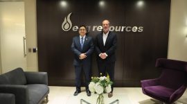 Pertemuan Wakil Direktur Utama Pertamina, Oki Muraza, dengan President EOG International sekaligus Vice President International, Joe Korenek, membahas peluang pengembangan lanjutan kerja sama, khususnya pada pengembangan reservoir non-konvensional di Indonesia.