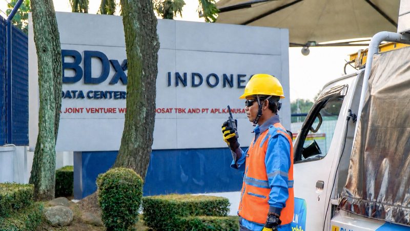 Ilustrasi PLN sedang melakukan koordinasi pengamanan jaringan listrik di data center BDx CGK4 di Kabupaten Purwakarta, Jawa Barat.