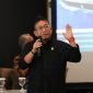 Direktur Biomassa PLN EPI Hokkop Situngkir sebagai pembicara dalam forum Climate Policy Initiative (CPI) bertajuk Peluang dan Strategi Pembiayaan Kegiatan Pengurangan Emisi metana untuk Sektor Industri di Indonesia di Pullman Hotel Thamrin Jakarta pada Kamis (11/6).