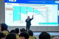 Direktur Biomassa PLN EPI, Hokkop Situngkir memaparkan Potensi Biomassa Indonesia yang sangat besar mencapai sekitar 83,4 juta ton per tahun berasal dari limbah sawit, kehutanan, pertanian, perkebunan, hingga sampah perkotaan yang selama ini belum dimanfaatkan secara optimal.