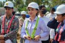 Gubernur Maluku Utara, Sherly Tjoanda, ( tengah ) / foto ist