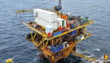 Keterangan Foto 2: Lapangan Rama, lokasi proyek injeksi polimer Chemical Enhanced Oil Recovery (CEOR) lepas pantai pertama di Indonesia, yang dikelola PHE OSES.
