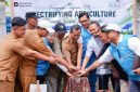 Dalam rangka memperingati Hari Mangrove Sedunia, PT PLN Energi Primer Indonesia (PLN EPI) memperkuat komitmennya terhadap penerapan prinsip Environmental, Social, and Governance (ESG) melalui peresmian Rumah Pembibitan Mangrove berbasis Electrifying Agriculture di Desa Bunton, Kecamatan Adipala, Kabupaten Cilacap, Selasa (28/7).