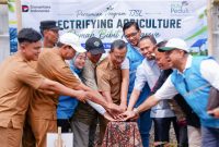 Dalam rangka memperingati Hari Mangrove Sedunia, PT PLN Energi Primer Indonesia (PLN EPI) memperkuat komitmennya terhadap penerapan prinsip Environmental, Social, and Governance (ESG) melalui peresmian Rumah Pembibitan Mangrove berbasis Electrifying Agriculture di Desa Bunton, Kecamatan Adipala, Kabupaten Cilacap, Selasa (28/7).