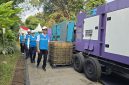 Direktur Utama PLN, Darmawan Prasodjo (kanan) didampingi Direktur Distribusi PLN, Arsyadany G. Akmalaputri (ketiga dari kanan) dan General Manager PLN Unit Induk Distribusi Jakarta Raya, Moch. Andy Adchminoerdin  (kedua dari kanan) ketika meninjau langsung kesiapan kelistrikan di Istana Merdeka, Jakarta pada Minggu (16/8)