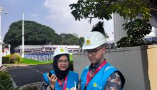 Personel PLN bersiaga mengawal keandalan kelistrikan selama pelaksanaan Upacara Peringatan Detik-Detik Proklamasi Kemerdekaan RI yang berlangsung di Istana Merdeka, Senin (17/8).